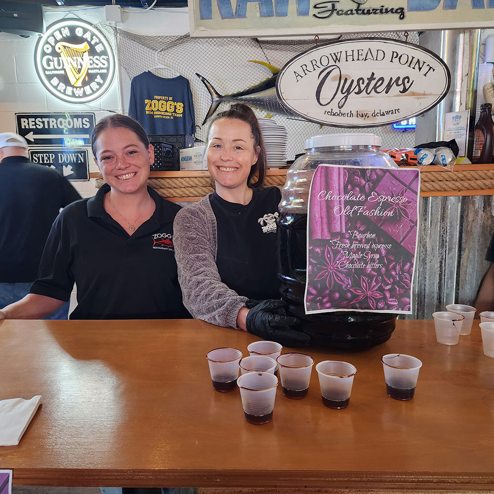 Good times and good taste were delivered at Zogg’s, which featured a chocolate espresso old-fashioned. The cocktail featured bourbon, freshly brewed espresso, maple syrup, and chocolate bitters.