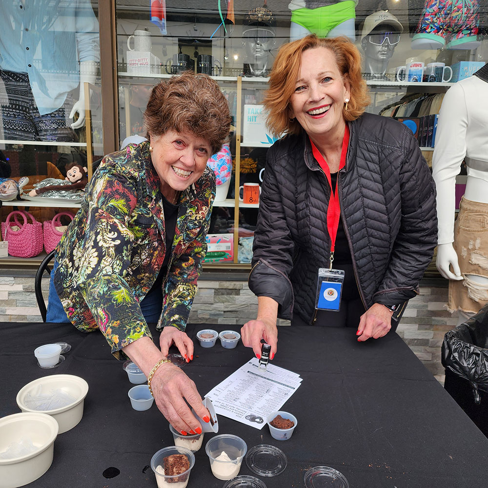 La-Di-Da brilliantly paired a sumptuous chocolate brownie with the whipped creation provided by Freddie’s Beach Bar.